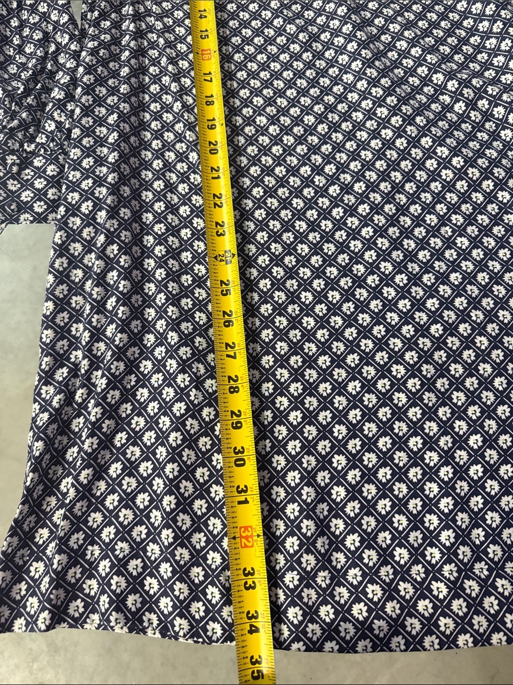 Vineyard Vines Navy and White Printed Silk Blend Shirt Dress - Picture 8 of 8